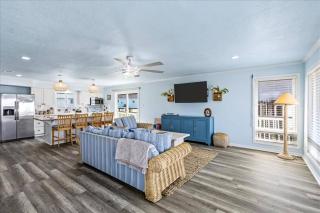 Echoing Pearl: Beach Access! - 4