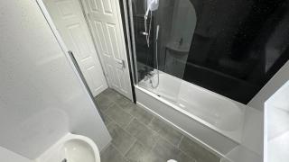 Bronze house - 8