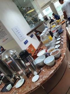 Cama em quarto quadruplo Réveillon Balneário Camboriú pacote 7 dias com café incluso preço unico promoção - 5