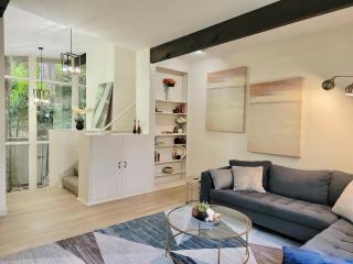 The Crest House- a forested retreat - 2