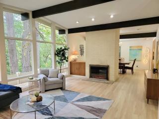 The Crest House- a forested retreat - 1