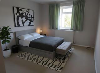 Bungalow - Contractors Welcome - 1