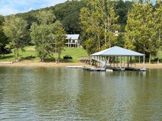 Sweet Water Estate - 9