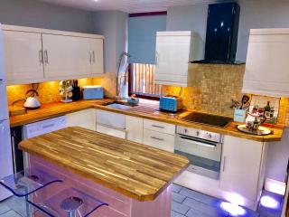 Zip12 Cottage Nr Zip World and Snowdon Yr Wyddfa - 1