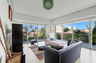 Beachfront 1 BR Condo with Multiple Pools - Gym - 0