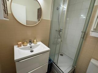 Studio moderne et sécurisé - 1