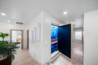 New Luxe Riverfront Home, Launch & Dock, Gamerooms - 4