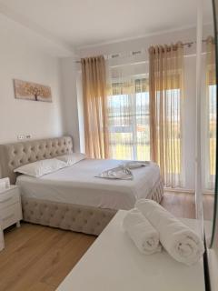 Shehu Apartment - 8