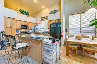 Near Golf Courses and Casinos Maricopa Home with Yard - 2