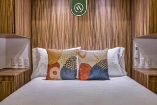 Brand New 1 BR Condo - Pool - Jacuzzi - Gym - 0