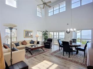 Waterfront Villa 3BD 2BA Townhome Side A Bring your Boat - 8