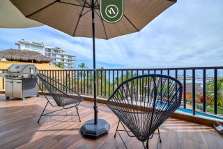 Oceanview 3 BR Condo Near the Beach - Pool - 0