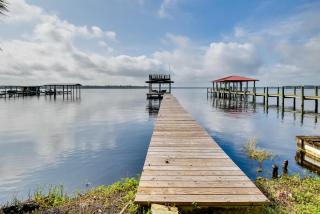 Pirate Cove Home in Welaka Dock and River Access! - 9