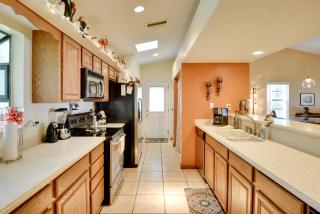 Pirate Cove Home in Welaka Dock and River Access! - 3