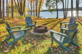 Private Dock, BBQ Ready Lakefront Fifield Home! - 8