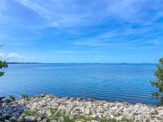 Waterfront Villa 3BD 3BA Townhome Side B Bring Your Boat - 8