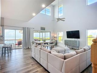 Waterfront Villa 3BD 3BA Townhome Side B Bring Your Boat - 6