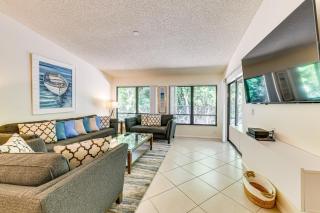 4 Mi to Siesta Beach Condo with Community Perks! - 1
