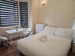 Peacock Quarters - Croydon - 6