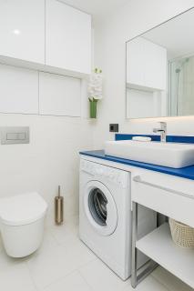 Beachfront Studio Apartment with balcony - 7