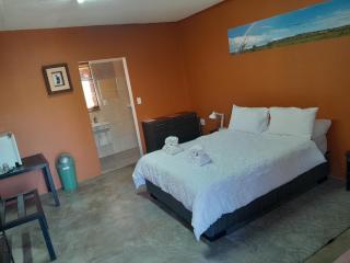 the Farmhouse Restaurant Guesthouse Beergarden PTY LTD - 7