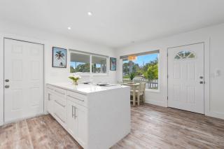 Little Palm Cottage - 2