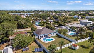 Gem of Jensen Beach - 6