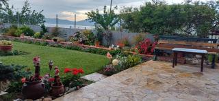 Παραθαλάσσιο διαμέρισμα με κήπο στον Αγιόκαμπο - 9