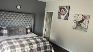 Amazing 3 Bedroom Townhouse with indoor pool - 8