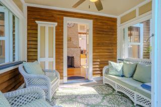 Luxurious Dual-Home Retreat in Prime Sarasota Location - 2