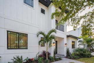 2440 Arlington Park Luxury House - 6