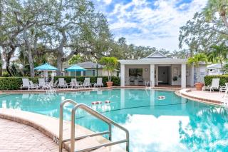 Tropical SK Villa Private Patio & Pool Access - 8