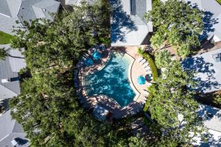 Tropical SK Villa Private Patio & Pool Access - 4