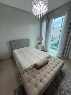 Mansão em Condomínio - 8