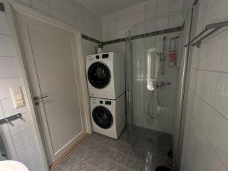 Central 2-Bedroom Apartment - 8