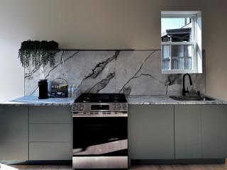 Private Parking 2 BEDS Urban Serenity - 1