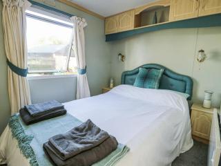 Meadow Island Caravan - 2