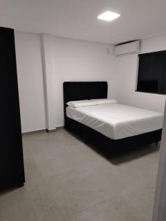 Casa com 2 quartos,3 banheiros, piscina, parquinho, bilhar - 5