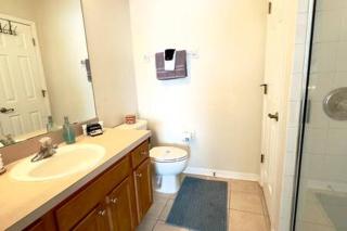 The Blue Palm Near Downtown Ybor City Beaches - 9