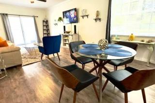 The Blue Palm Near Downtown Ybor City Beaches - 6