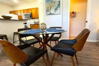 The Blue Palm Near Downtown Ybor City Beaches - 3