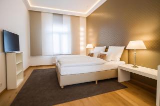 Haven Hotels - Helvetia Suites Düsseldorf City - Düsseldorf - 3