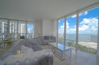 Ocean Pool Views Corner Unit Gym Spa Jacuzzi - 0