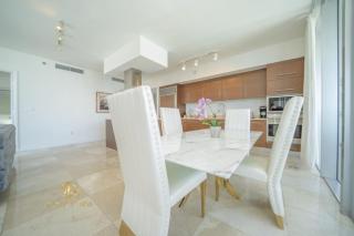 Ocean Pool Views Corner Unit Gym Spa Jacuzzi - 7