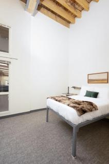 Cream City 2BR Apt - Just 3 Blocks to Fiserv with Gym and Parking - 6