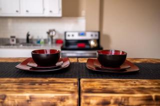 Historic Midtown Apartment - 2