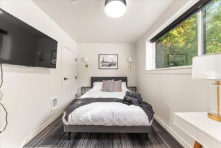 2 Bedroom 2 Bath Downtown - 9