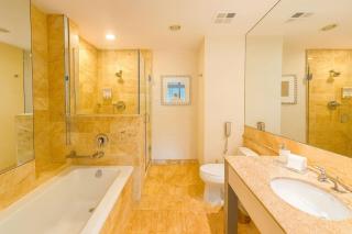 Incredible Views - Brickell - 1