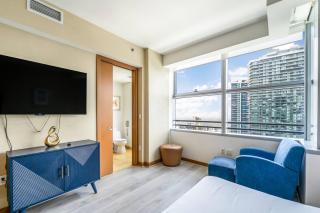 Stunning Views Cozy Studio - 2