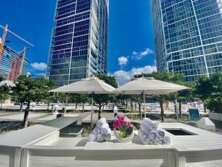 GORGEOUS VIEWS Luxury Miami Brickell Pool Gym Spa - 5